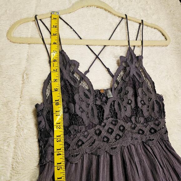Free People S FP purple lace Adella Frilled Chemise Sexy. Flowy Flared. Delicate - Picture 10 of 14
